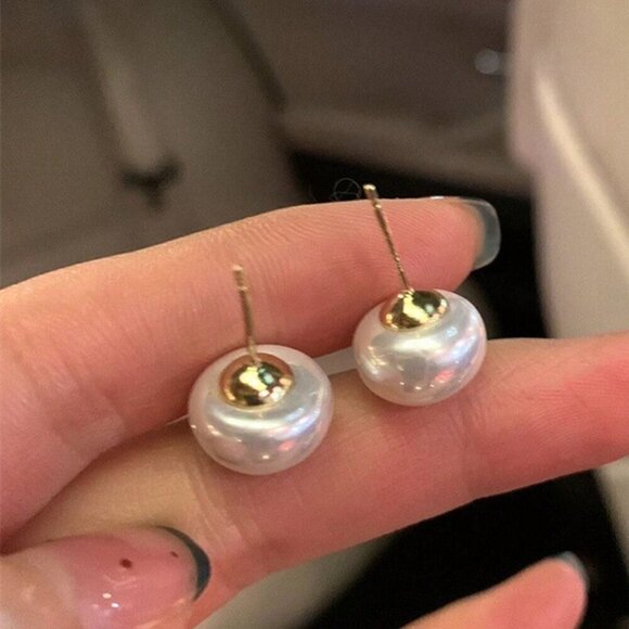 White Faux Pearl Stud Earrings Flat Large Imitation High Gloss Earring - Picture 3 of 9